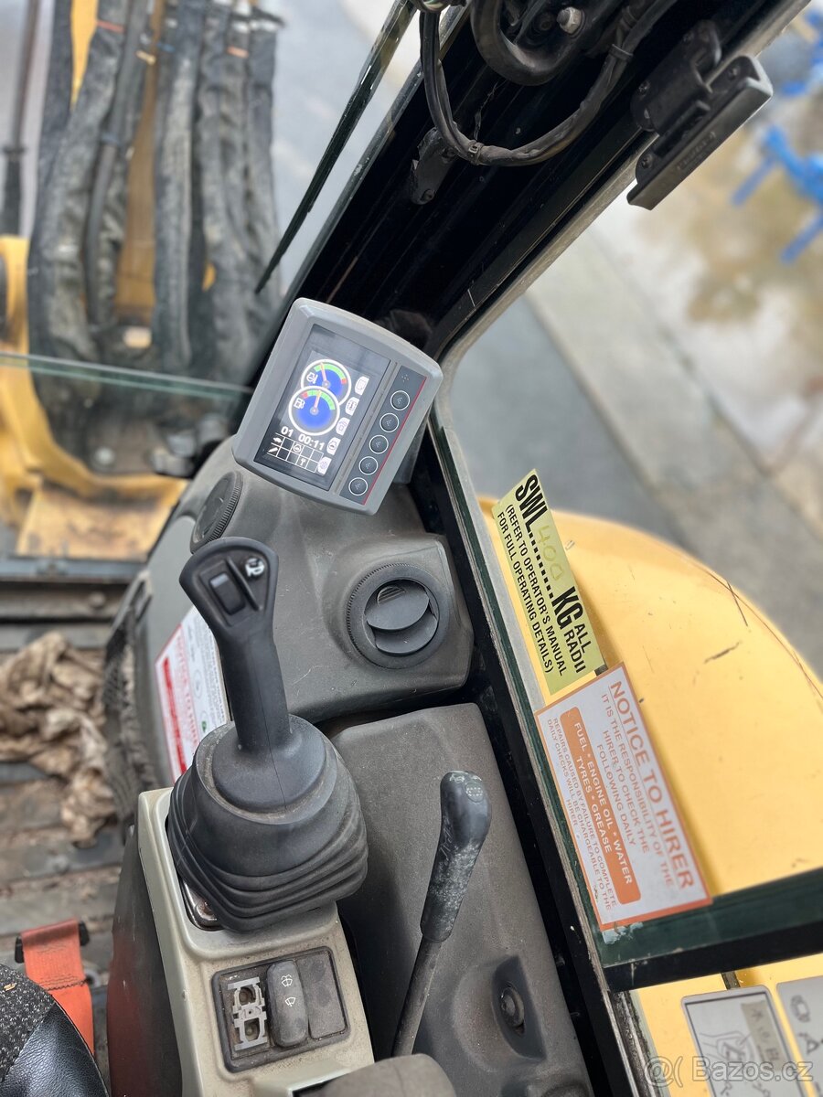 CAT 305 - 6