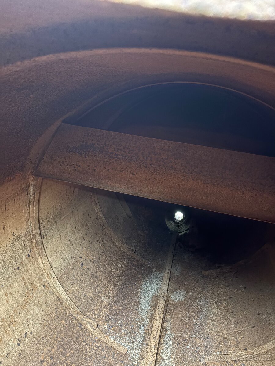 Cisterna fekál 8300L - 6