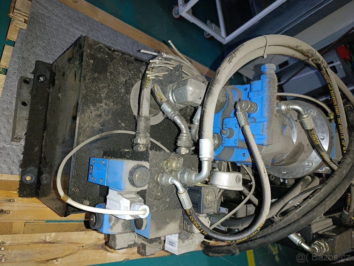 Hydraulický rozvaděč agregát - 6