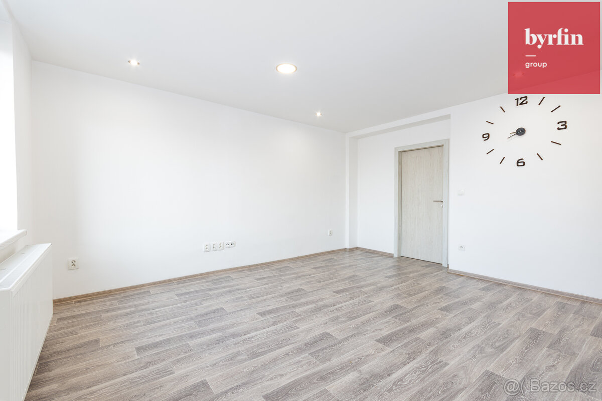 Prodej bytu 2+kk, 47 m², centrum Opavy – náměstí Osvoboditel - 6