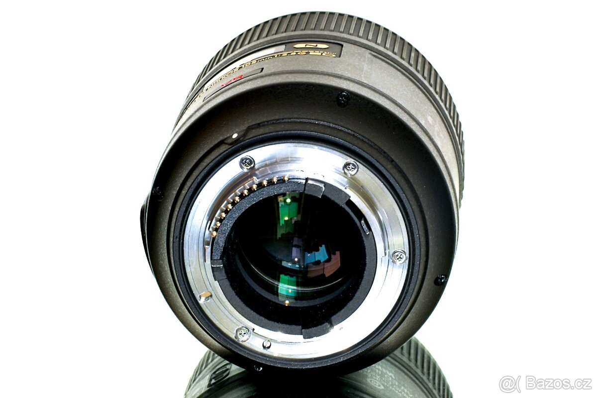 Nikon AF-S Micro 105mm f/2,8 G IF ED VR NEPOUŽITÝ - 6