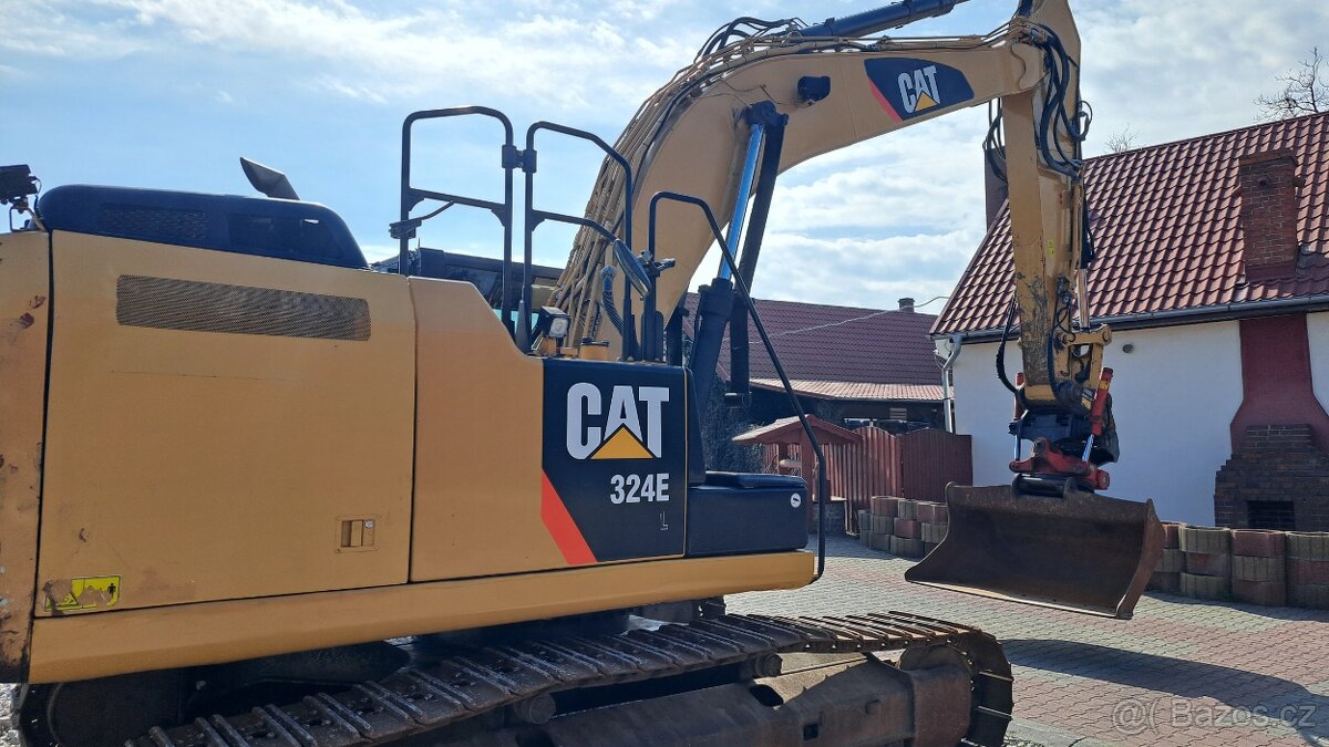 Prodám pásový bagr Caterpillar 324EL - 6