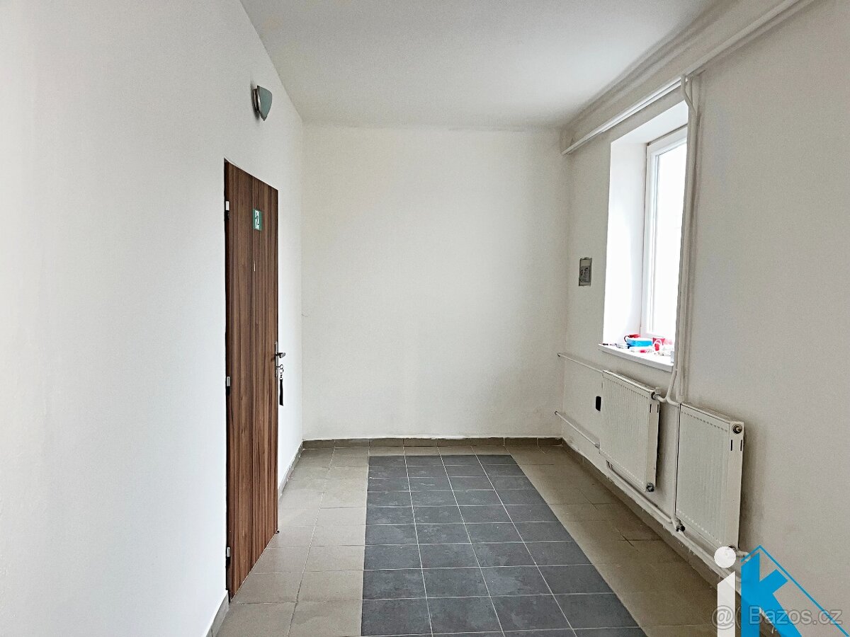 Pronájem cca 210m2 nebytových prostor - 6