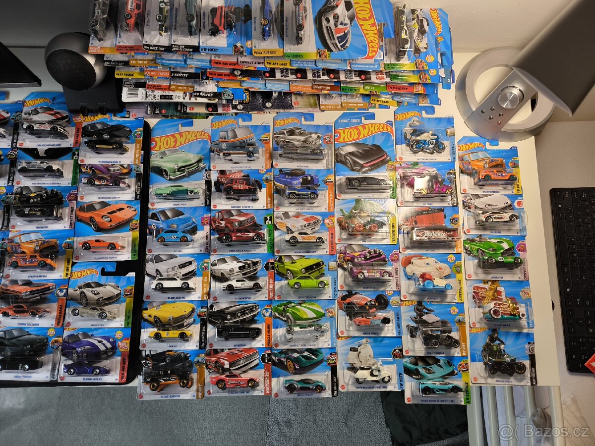 Hot Wheels sbírka - 6