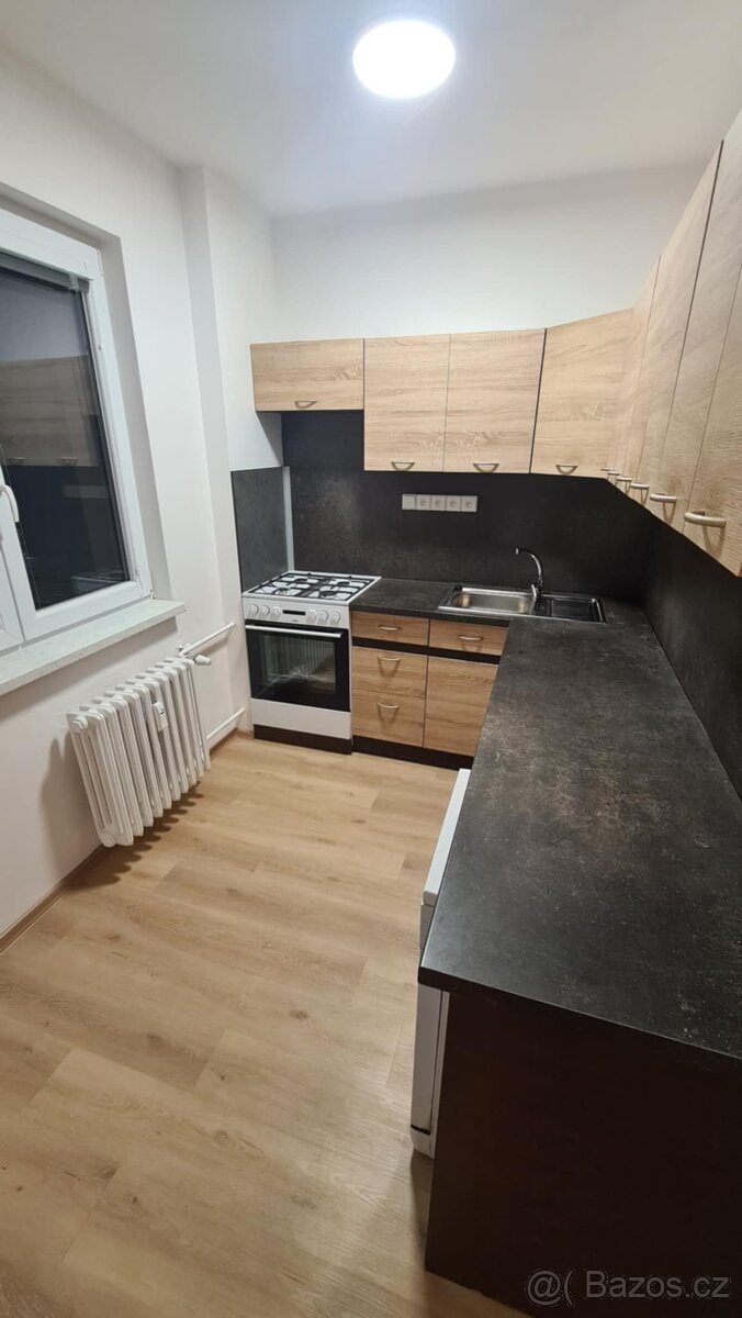 BYT 2+1 PO KOMPLETNÍ REKONSTRUKCI - 6