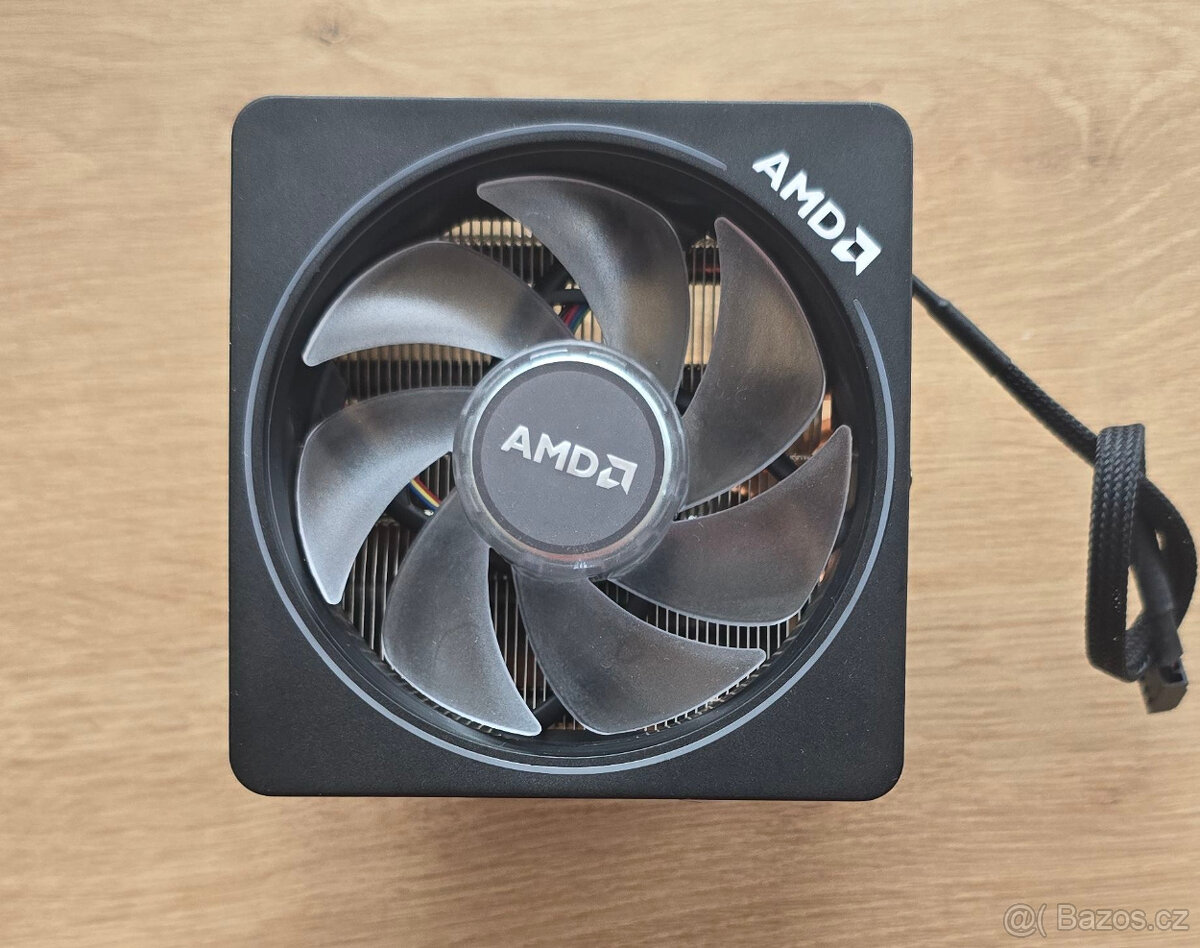 Procesor AMD Ryzen 7 3700X - 6