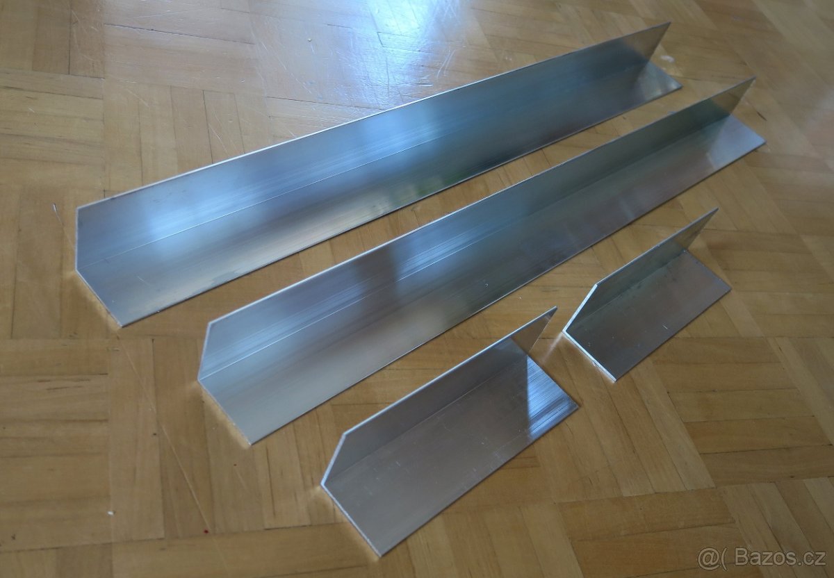 Solární panel fotovoltaický Victron - poly 115W - 12V - 6