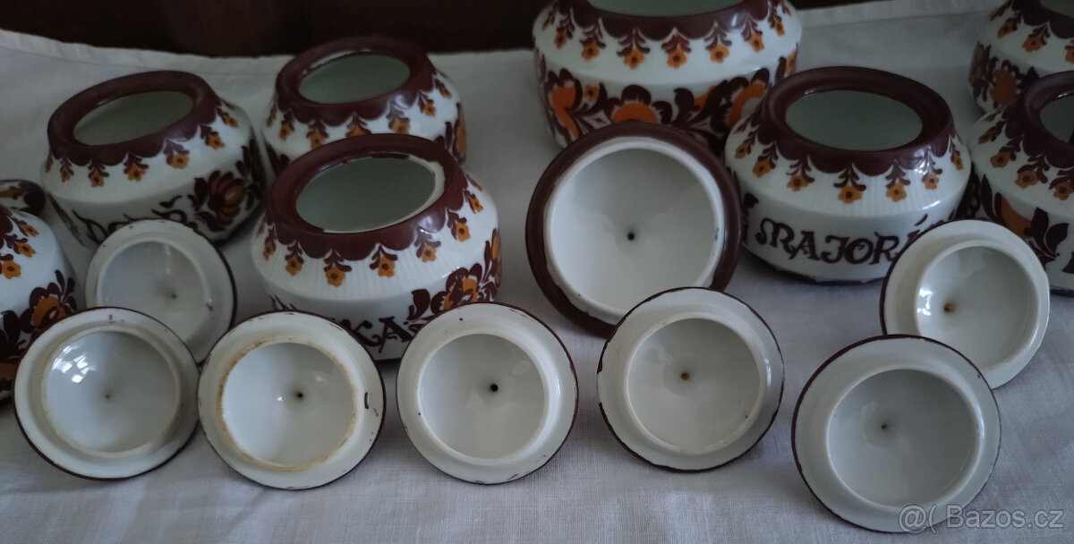 sada kořenky, slánka, cukřenka a mlékovka - 6