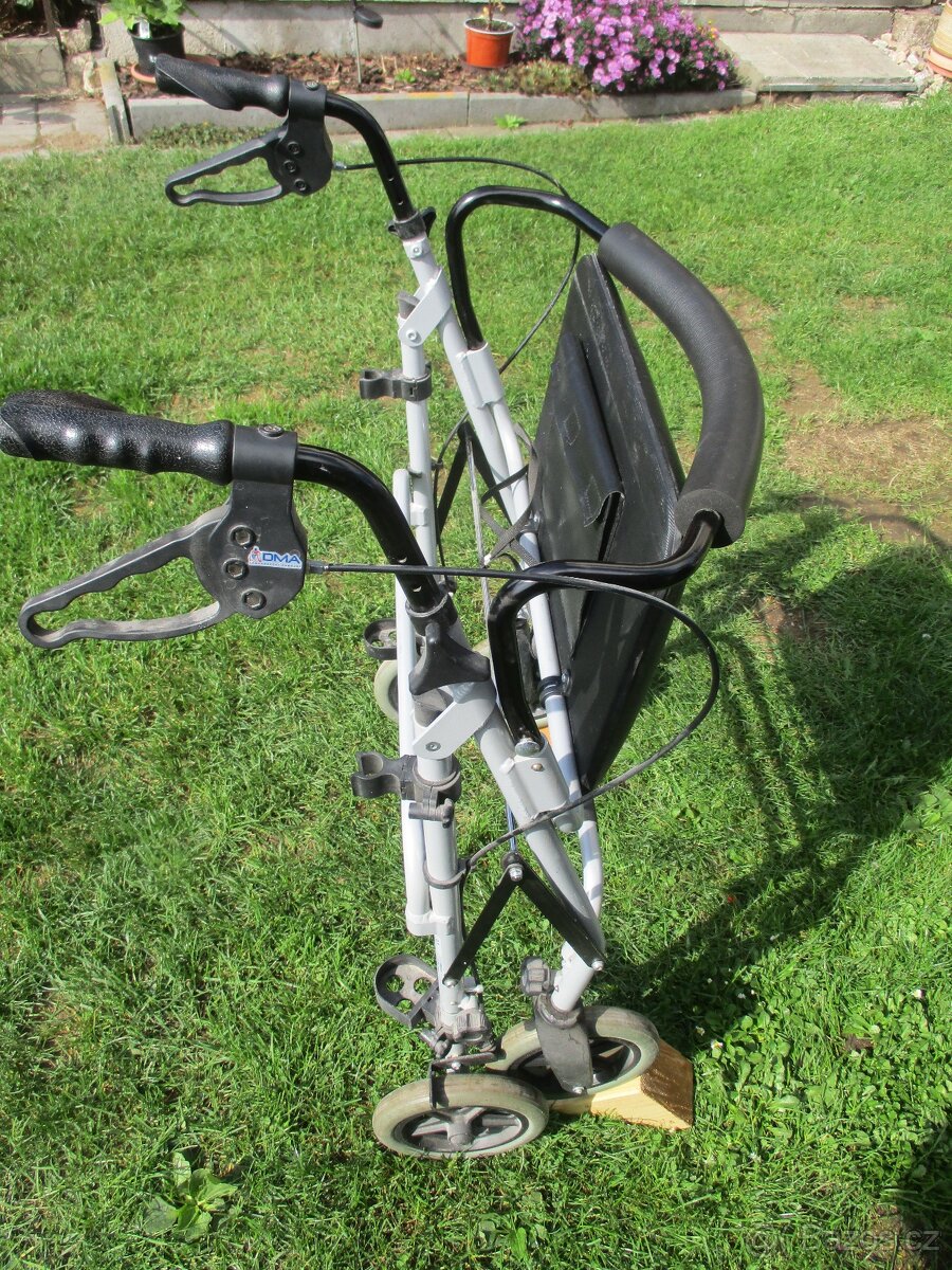 Invalidní pomůcky - 6