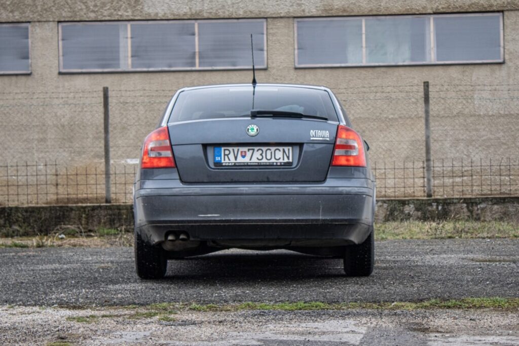 Škoda Octavia 2 z roku 2007 - 6