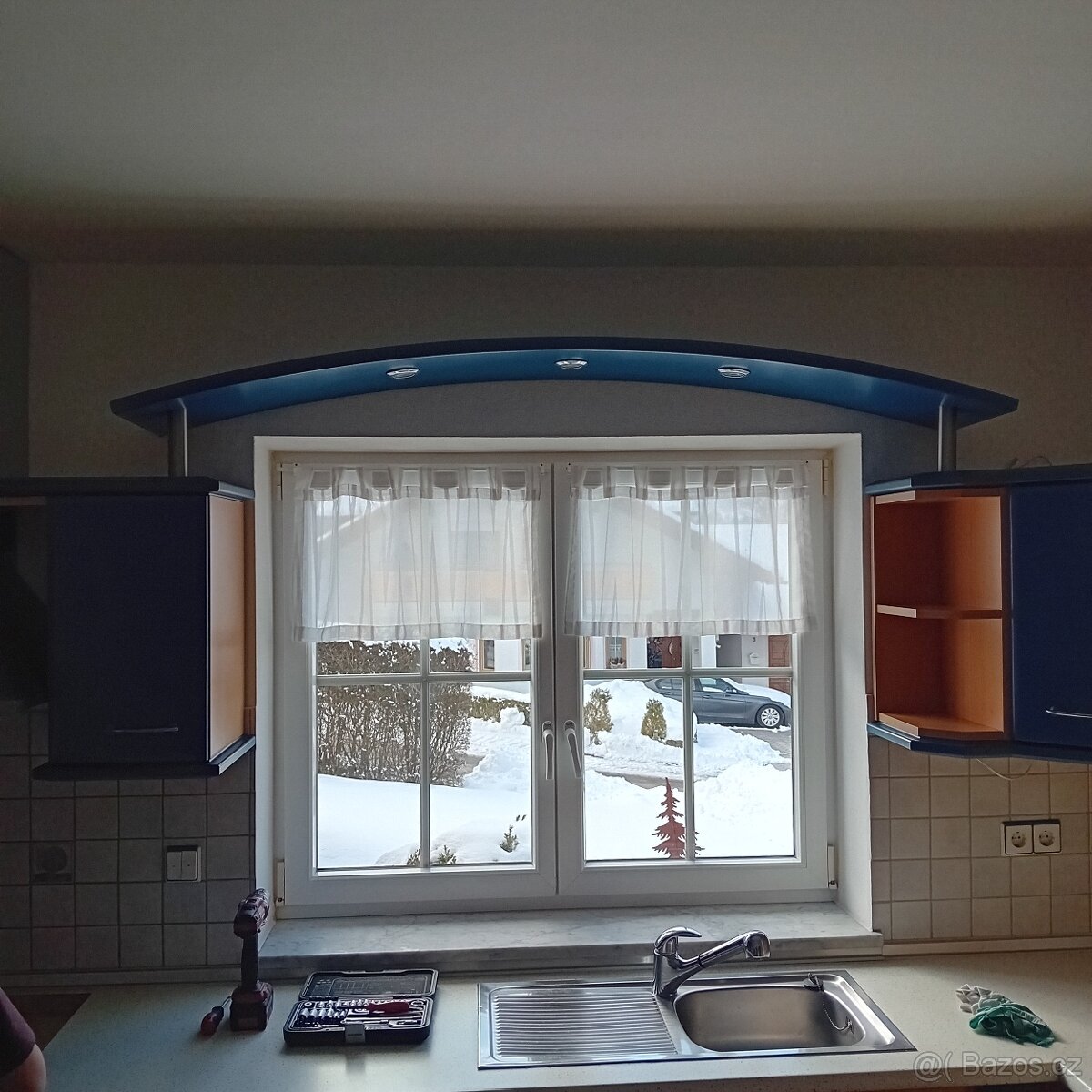 Kuchyňská linka se spotřebiči - 6