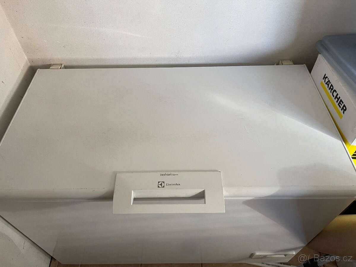 Pultový mrazák Electrolux 223 l A+++ - 6