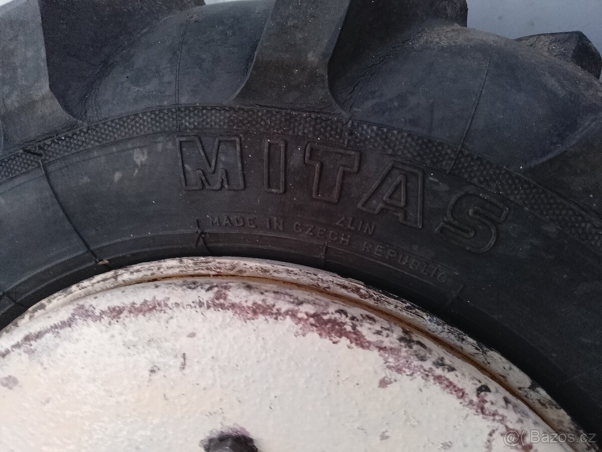 Vari kola Mitas z tažné nápravy 5,00-12 se závažím - 6