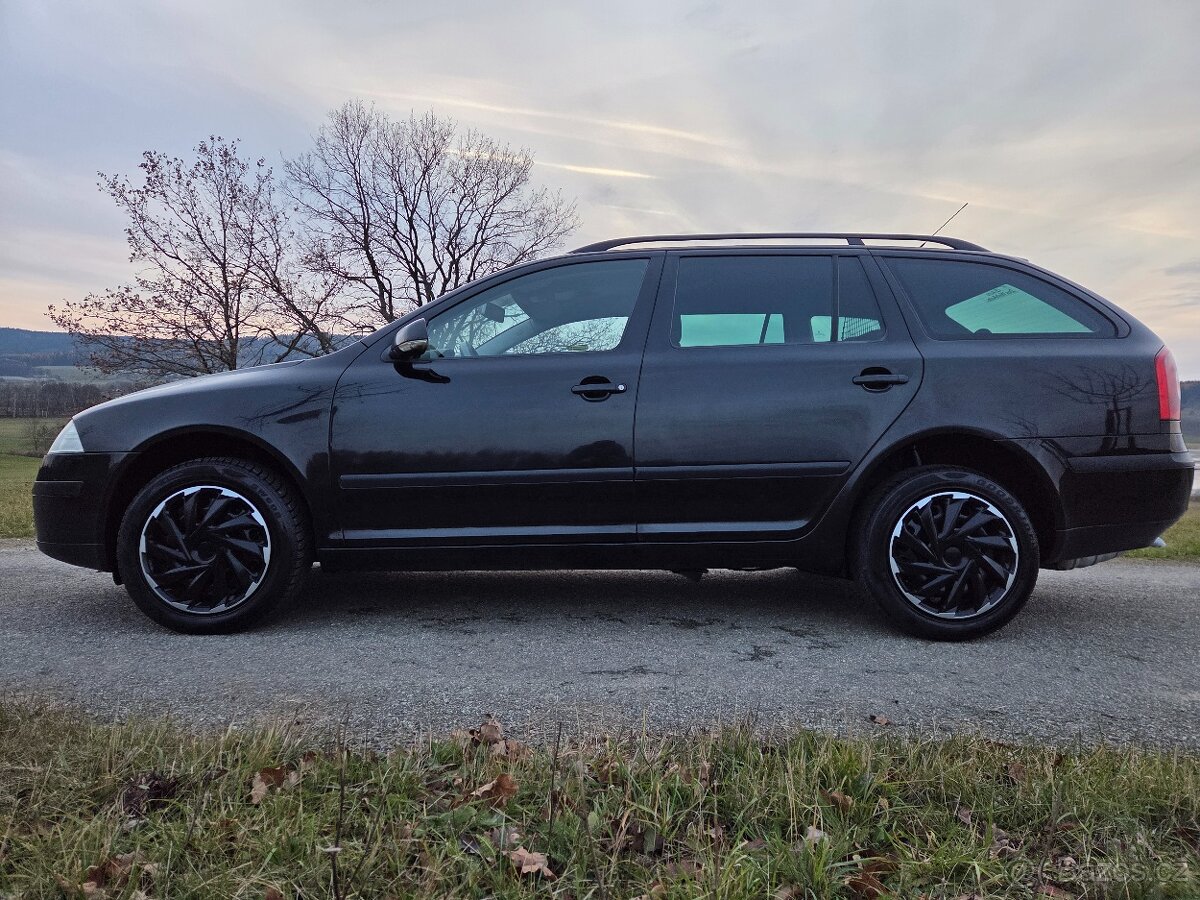 Škoda Octavia KOMBI - 4x4 - 2.0TDI - STK 12/2026 - 6