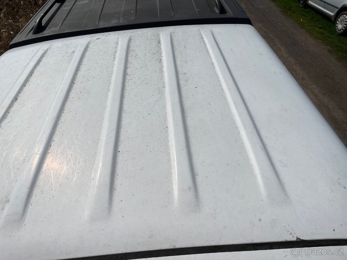 hardtop Nissan Navara D22 - 6