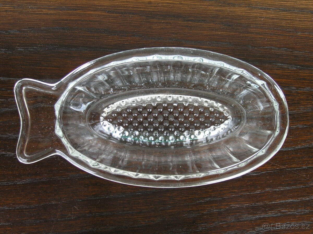 Skleněný podnos na dort tácy a struhadla - 6
