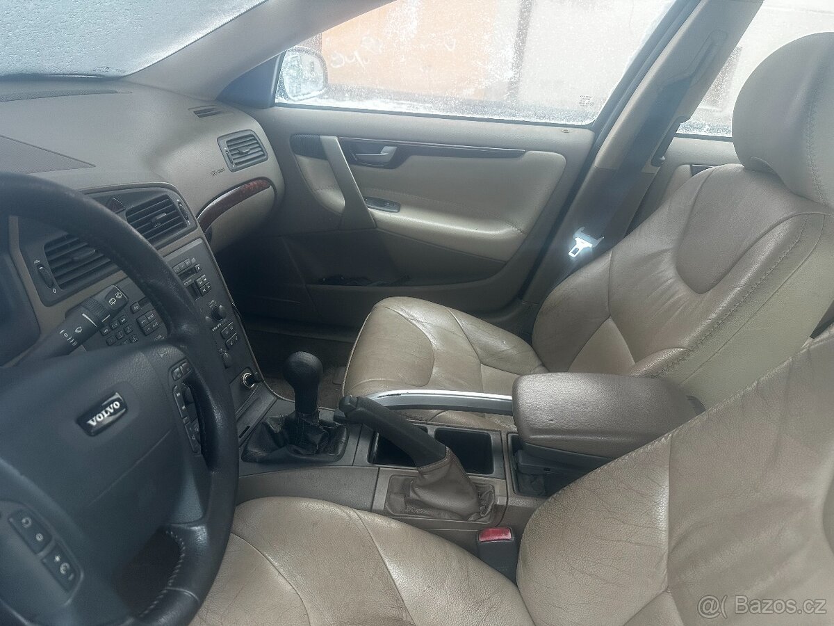 Volvo XC70 2.4T 147kw - 6