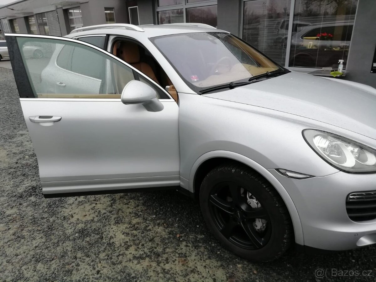 Porsche Cayenne S , II. 4,2tdi V8 , 281kw - 6