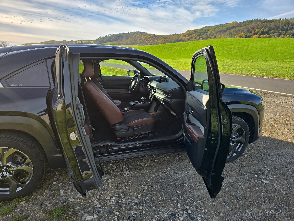 Mazda MX-30 max výbava EV - 6