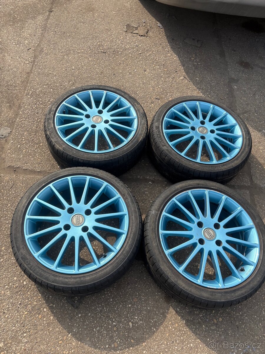 Volvo V40 cely vůz po dílech - 6