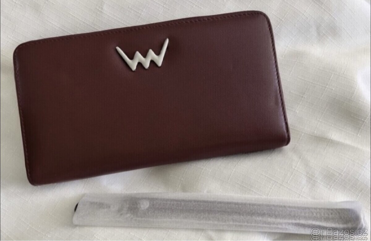 Dámska velká kožená peněženka na zip (zn. Vuch) - 6