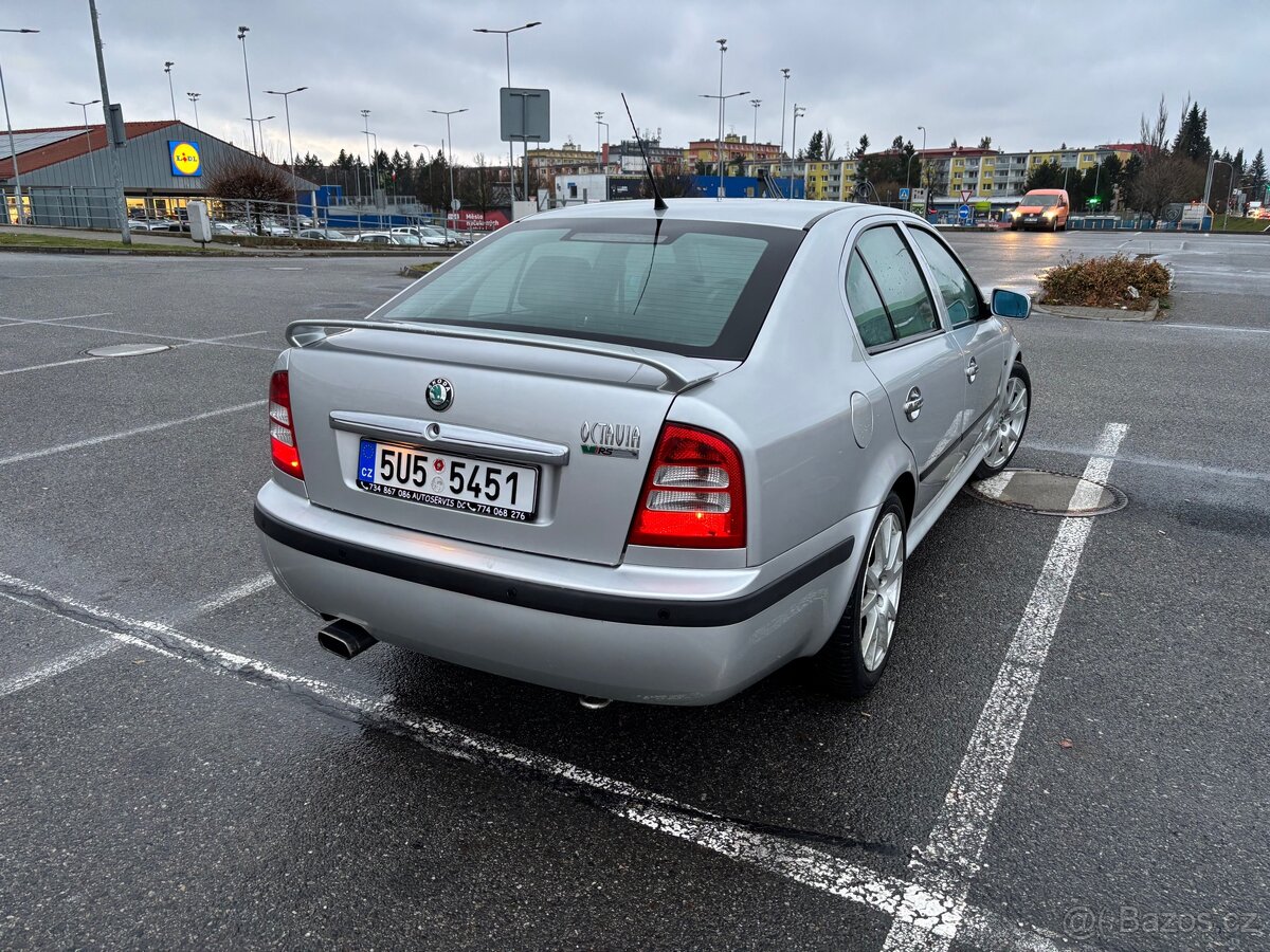 Škoda Octavia RS 1.8T - 6