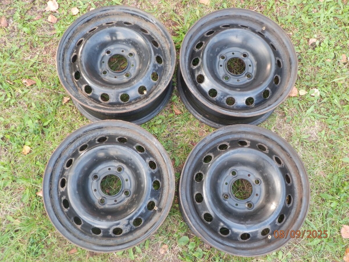 4xPlechové disky na CITROEN C2 14tky ET24 300kč všechny. - 6