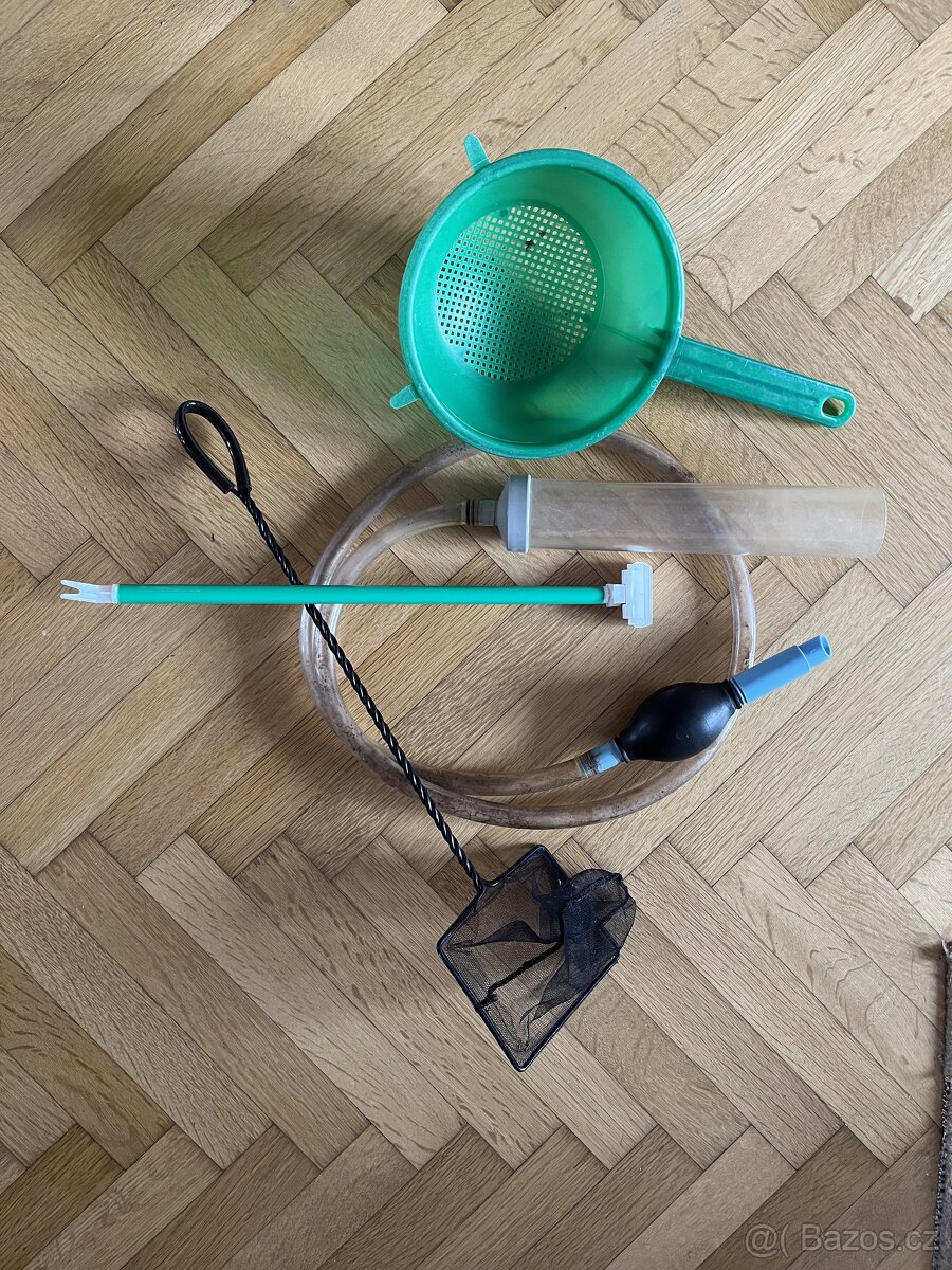 Akvárium se stolkem - 6