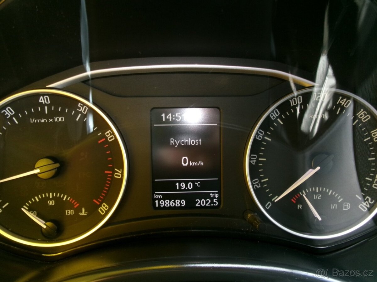 ŠKODA OCTAVIA 1,8TSi ELEGANCE COMBI TAŽNÉ ZAŘÍZENÍ - 6