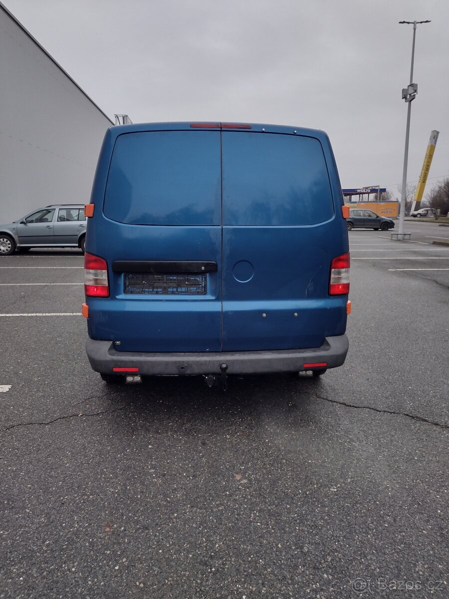 VW Transporter T5,1 2.0TDI 103kW - 6