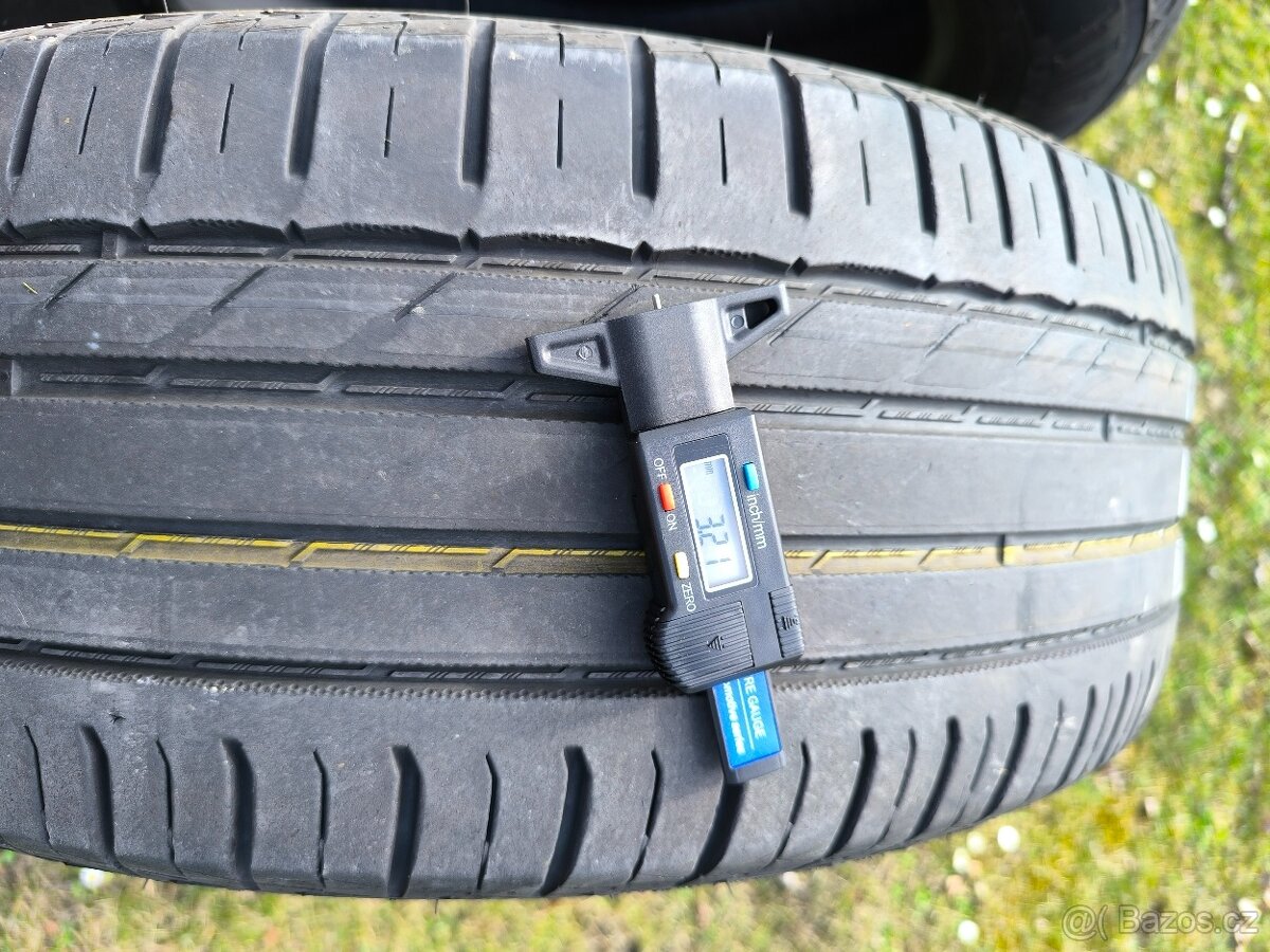 225/60/17 nokian - 6