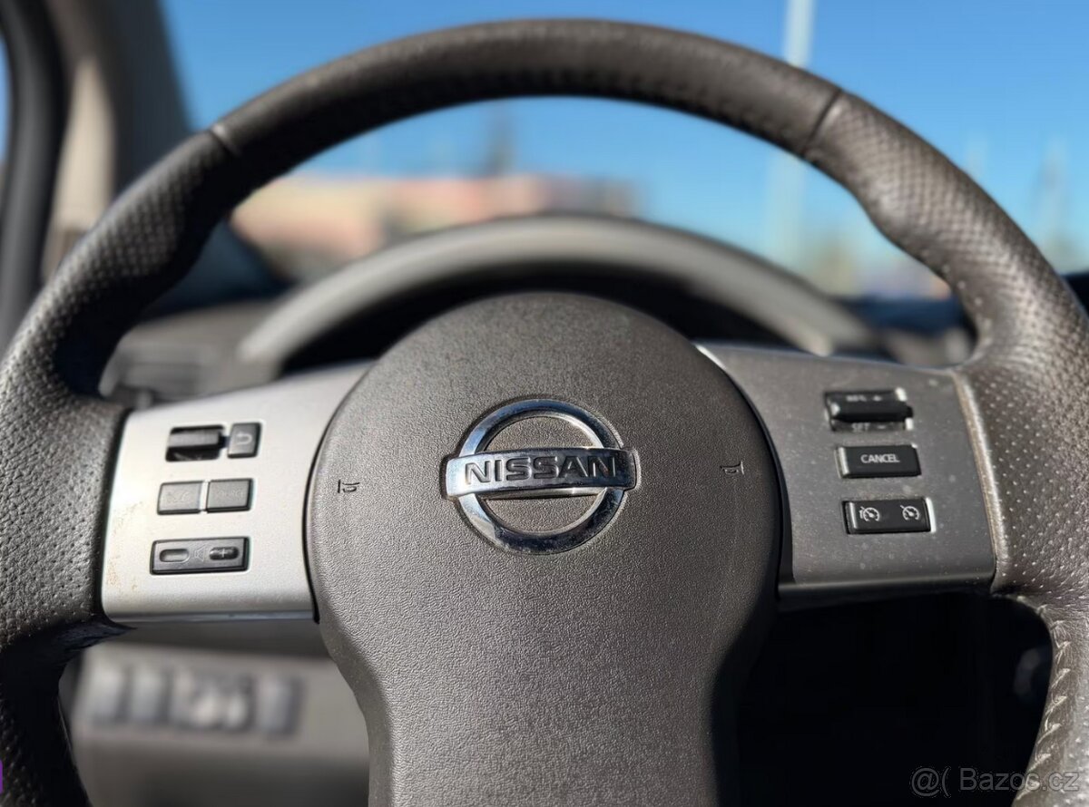 Nissan Pathfinder 2.5 dCi LE 140kw - 6