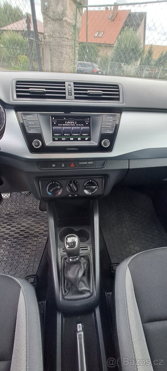 Škoda Fabia 1.2 TSI 66kW serviska - 6