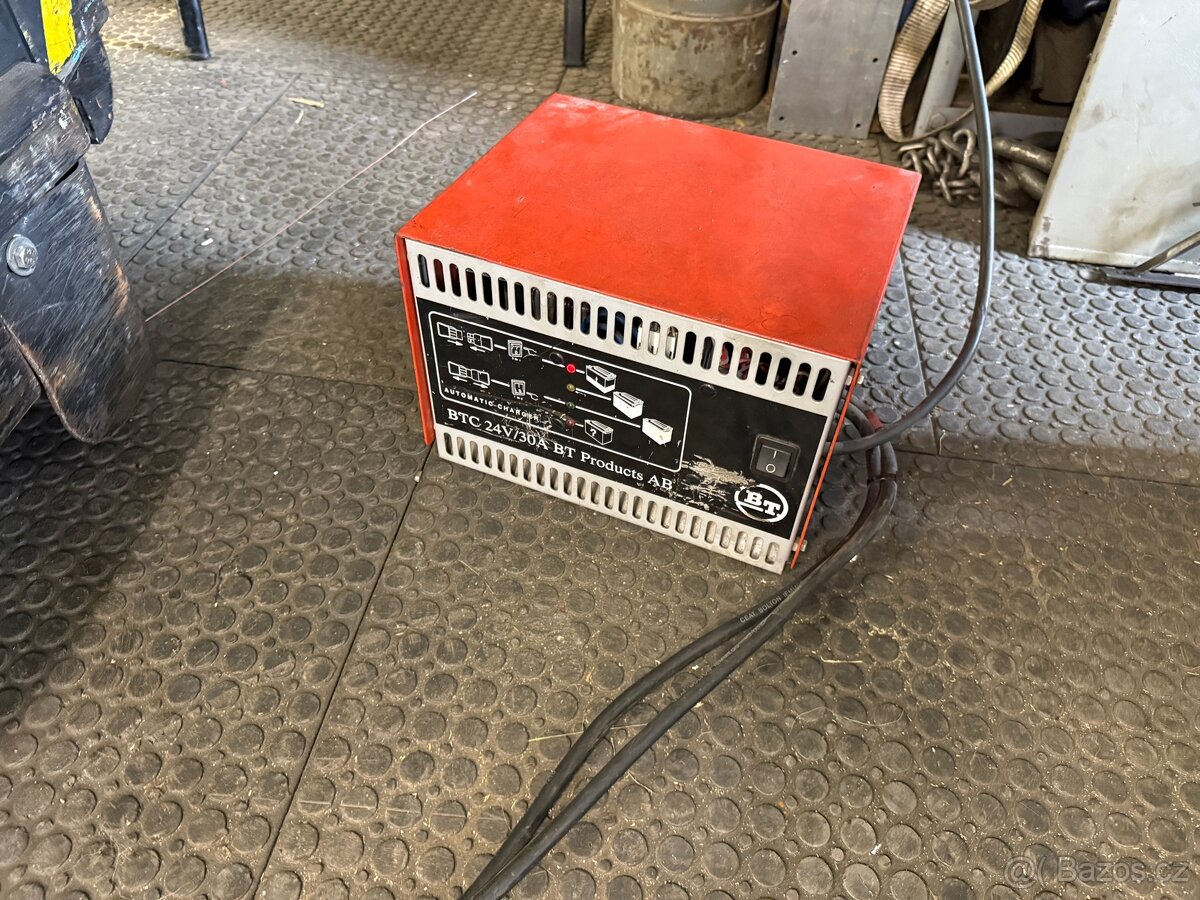 Vysokozdvižný vozík elektrický s přidzvyhem - 6