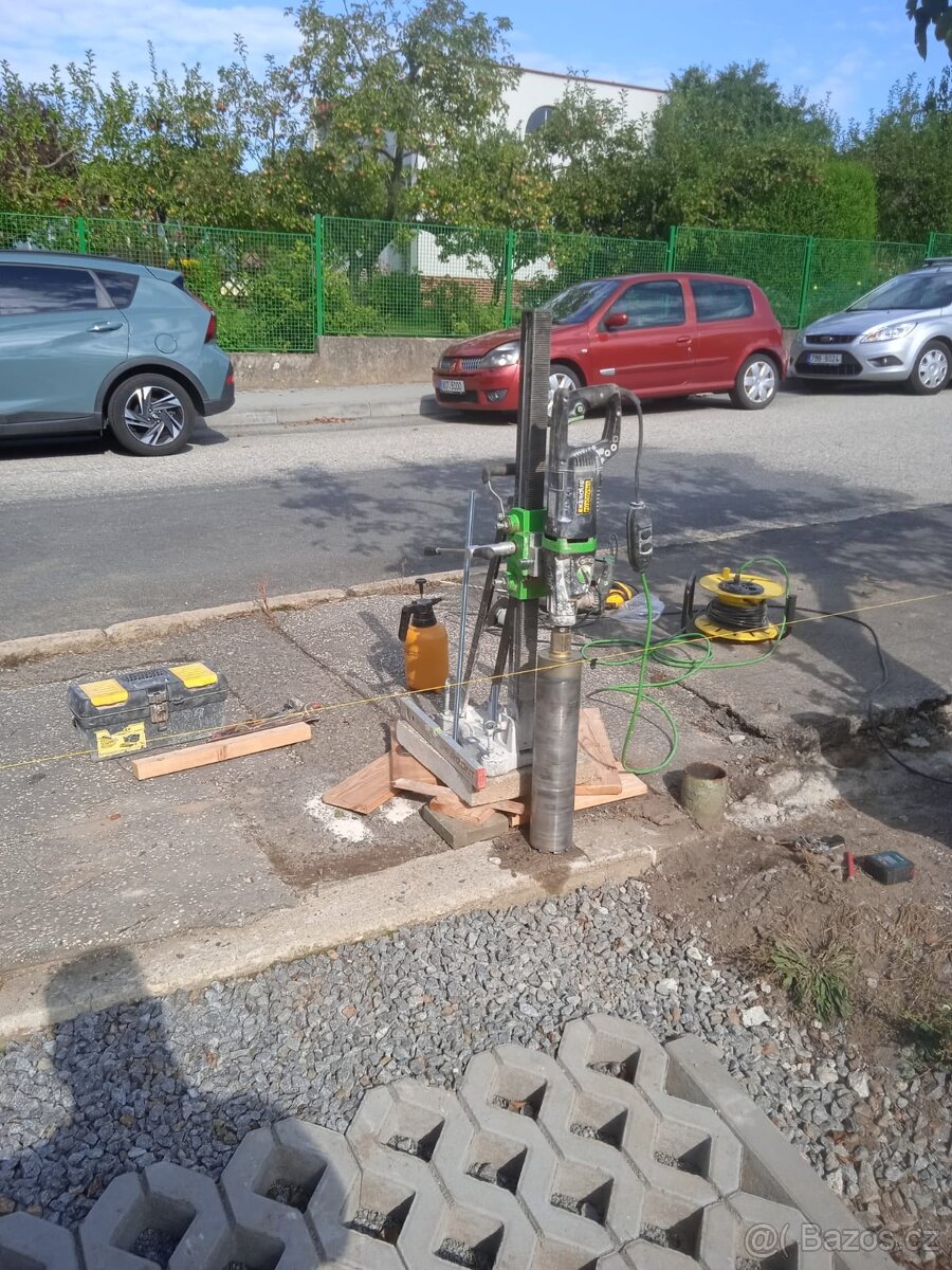 Rekonstrukce, zednické práce, výměna oken - 6