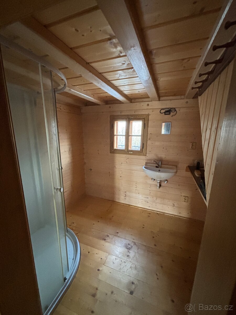 Domek 8x3 m na zahradu, k rybníku apod. MOBILNÍ - 6