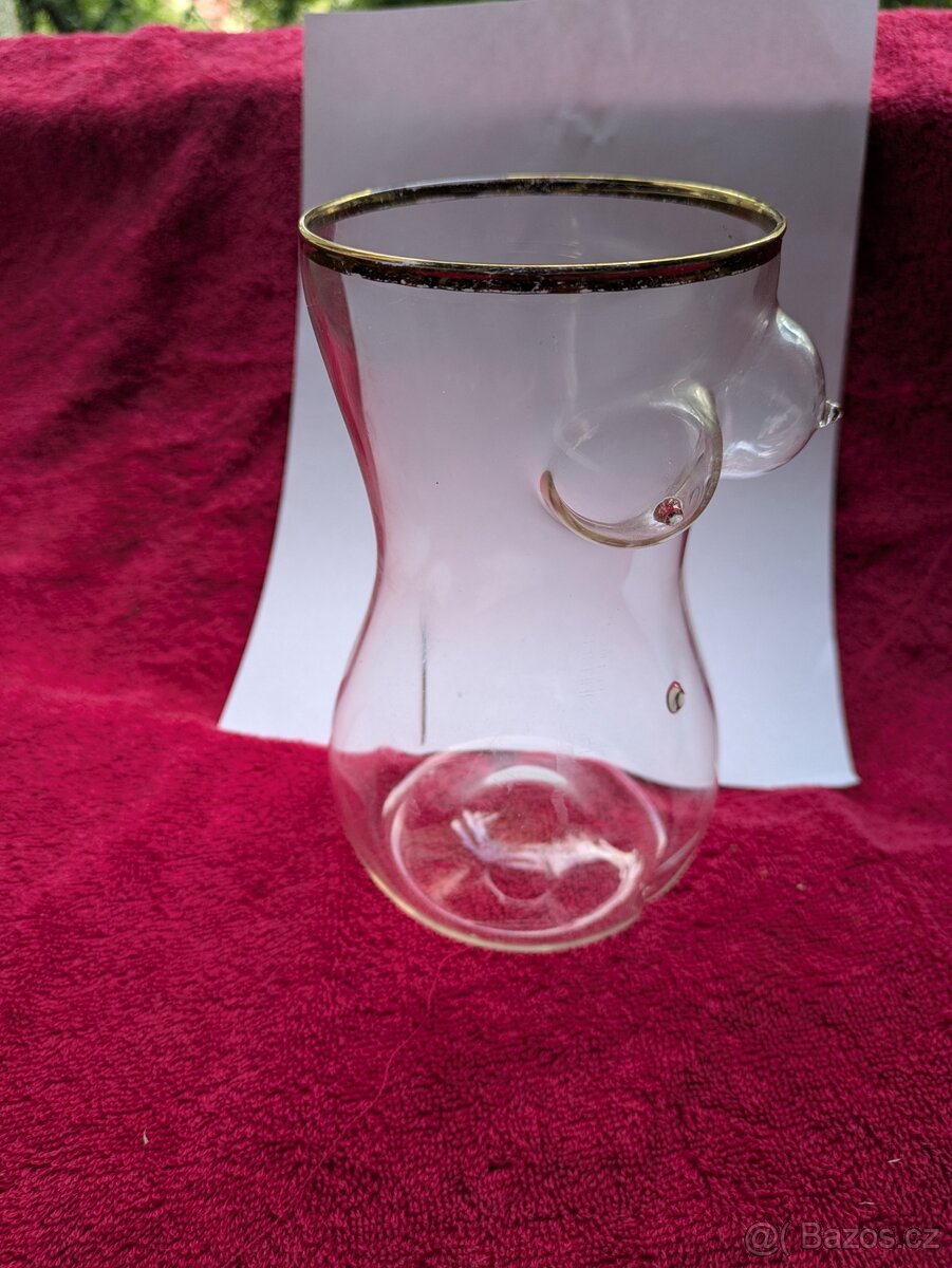 Prsatý hrnek a váza - 6