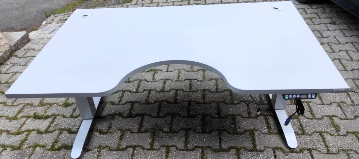 Elektricky výškově stavitelný stůl Hobis Motion Ergo - 3M - 6