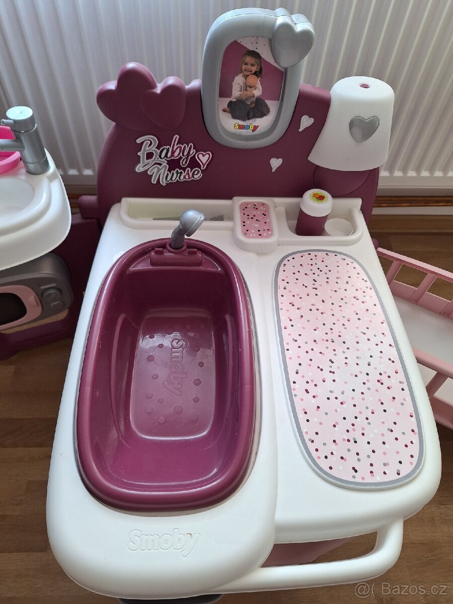 Dětské hrací centrum pro panenky - 6