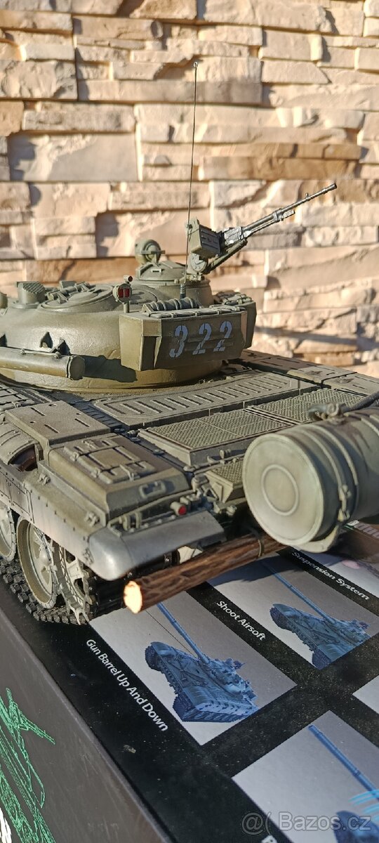 Tank T-72 , 1/16 - 6