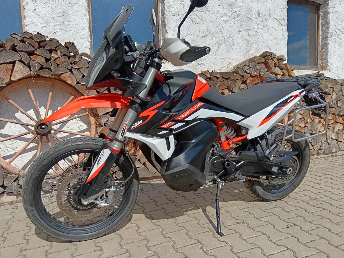 KTM 890 Adventure R - 6