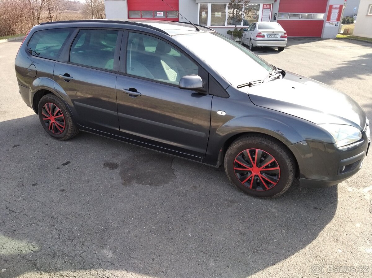 Ford Focus 1,6i-85kw-LPG,kombi - 6