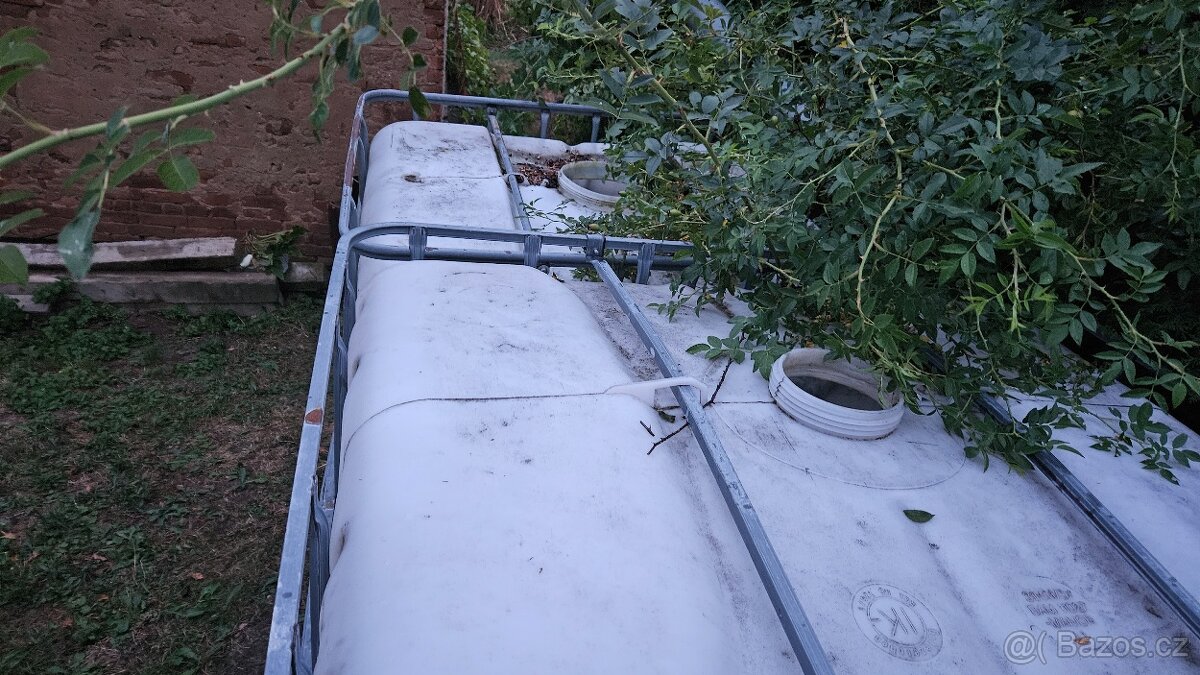 Ibc kontejnery na vodu 1000l - 6