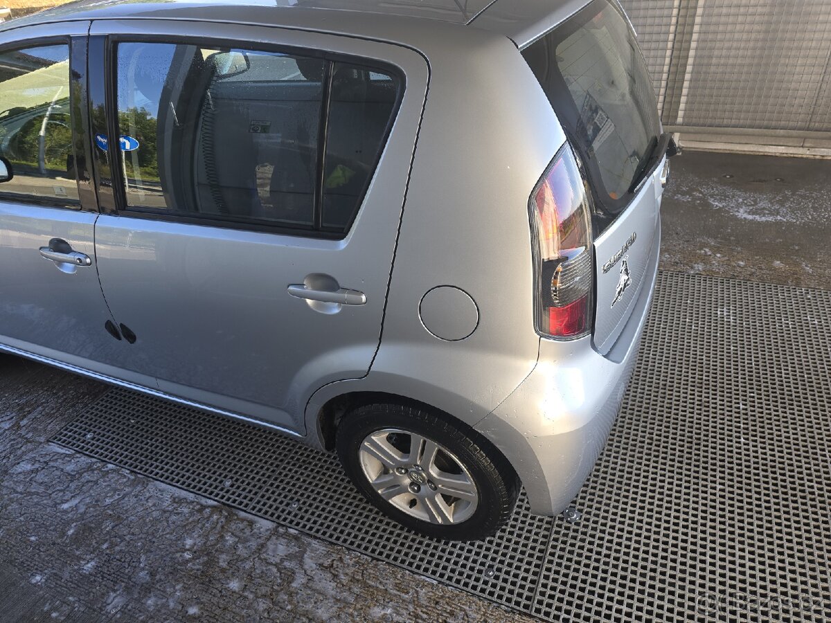 Prodám Subaru justy. - 6