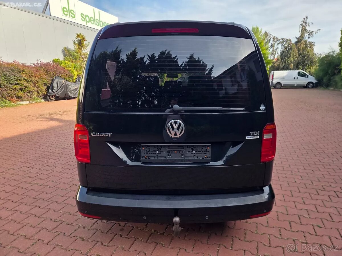 VW Caddy Maxi 2.0TDI 7.míst,tažné,serviska,rozvody,tempomat - 6