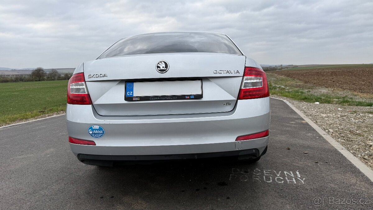 Škoda Octavie 3 - 6