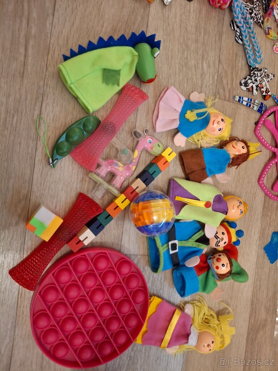 Hračky 50 Kusů, Barbie, štěkající pes, svítící lampa - 6