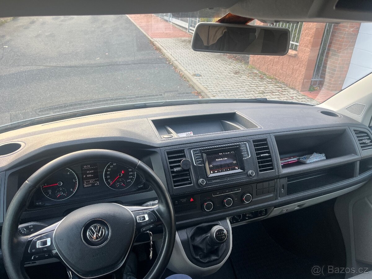 Prodám Vw Transportér T6 long 8mist odpočet DPH - 6