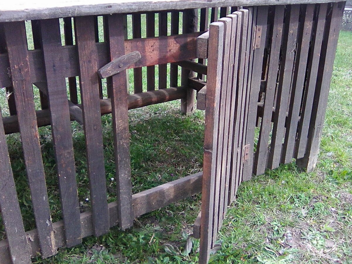 přístřešek pro kuřata - 6