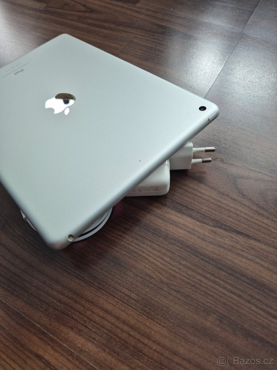 Apple iPad 7. generace 32gb - 6